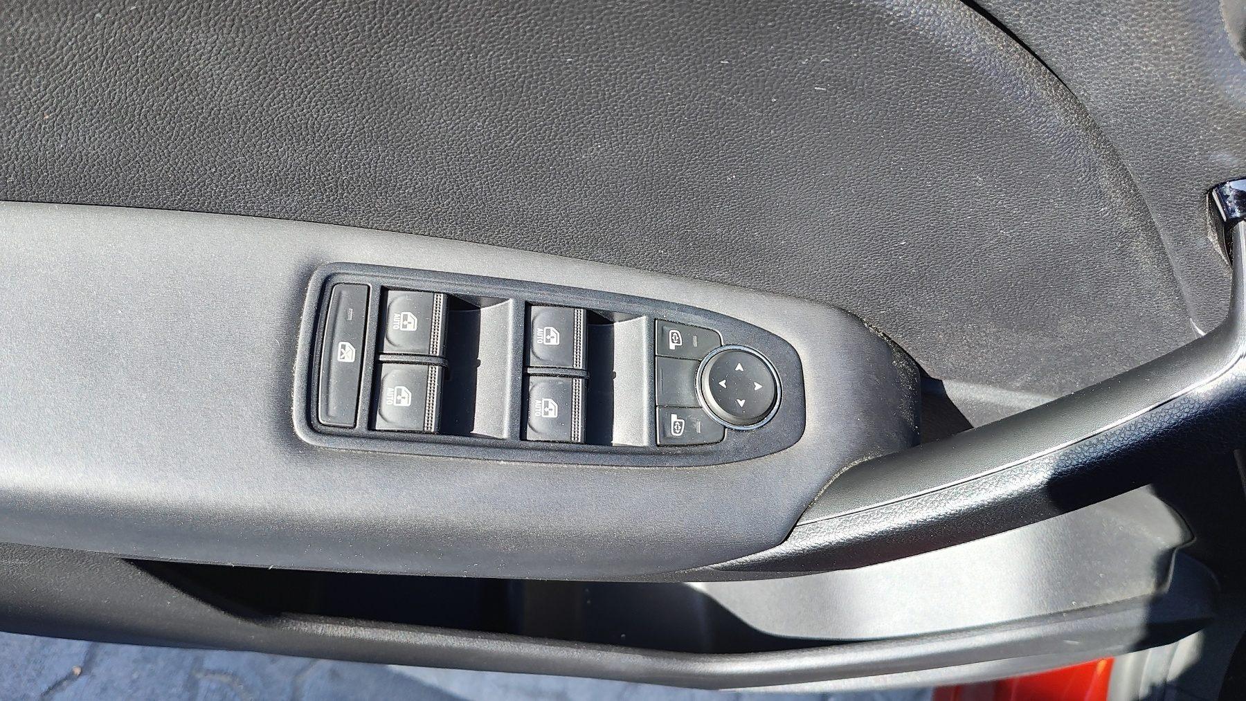 Fahrzeug-Bild 9