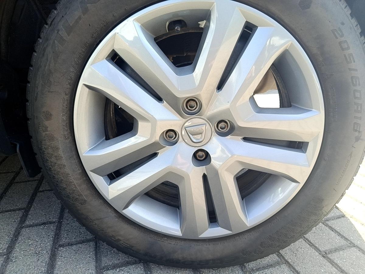 Fahrzeug-Bild 12