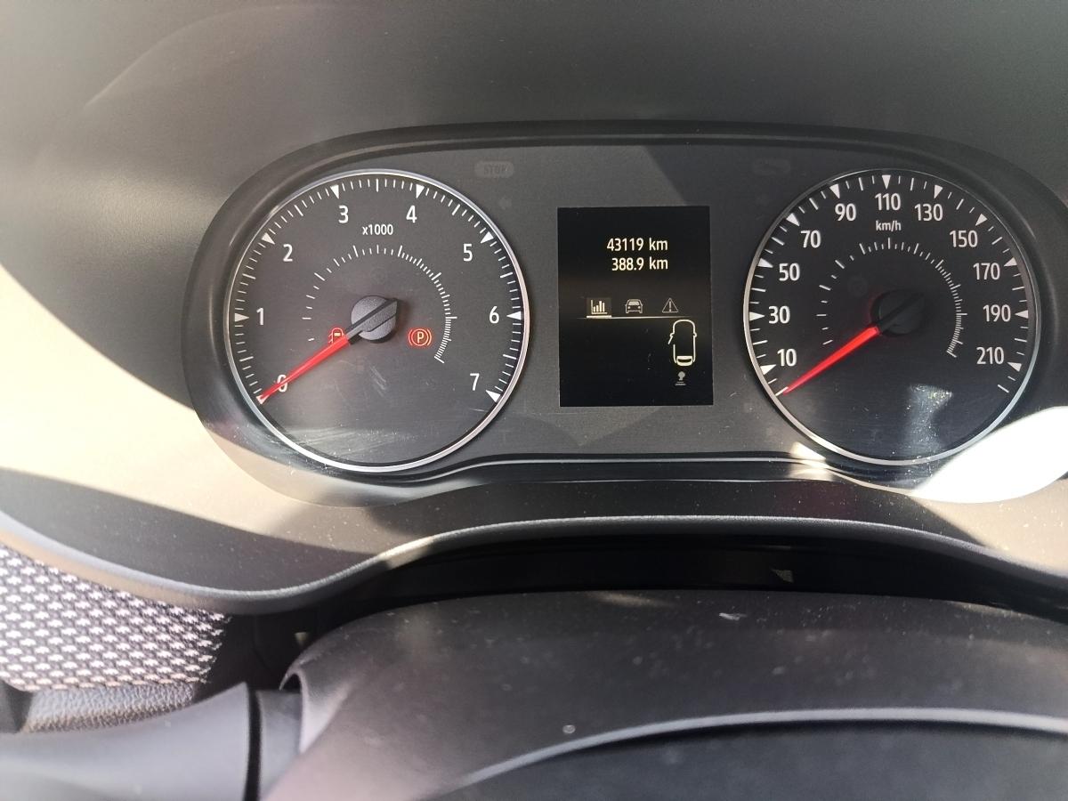 Fahrzeug-Bild 13