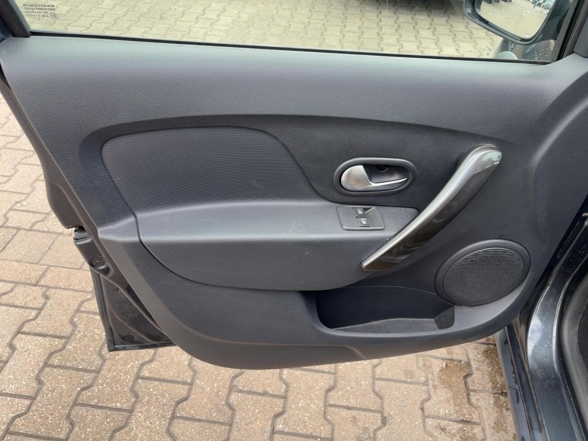 Fahrzeug-Bild 9