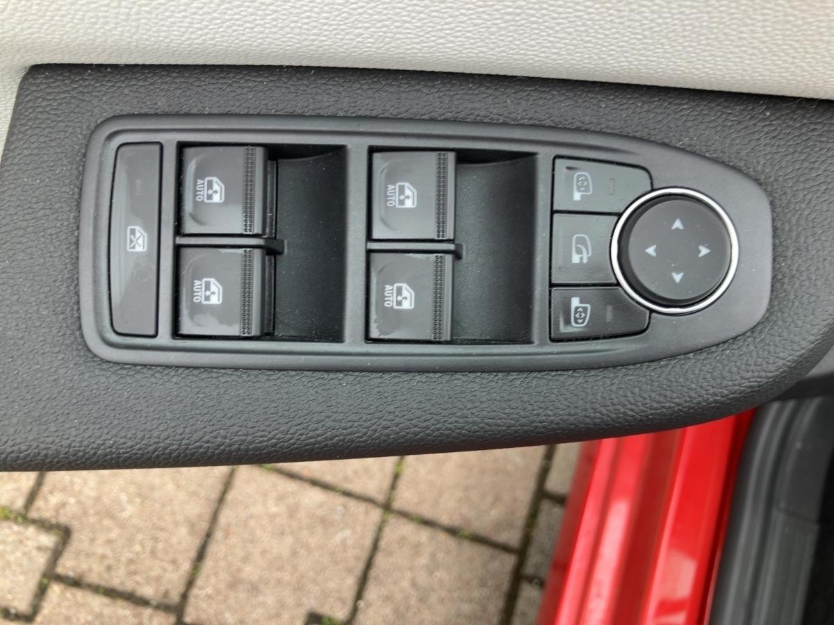Fahrzeug-Bild 13