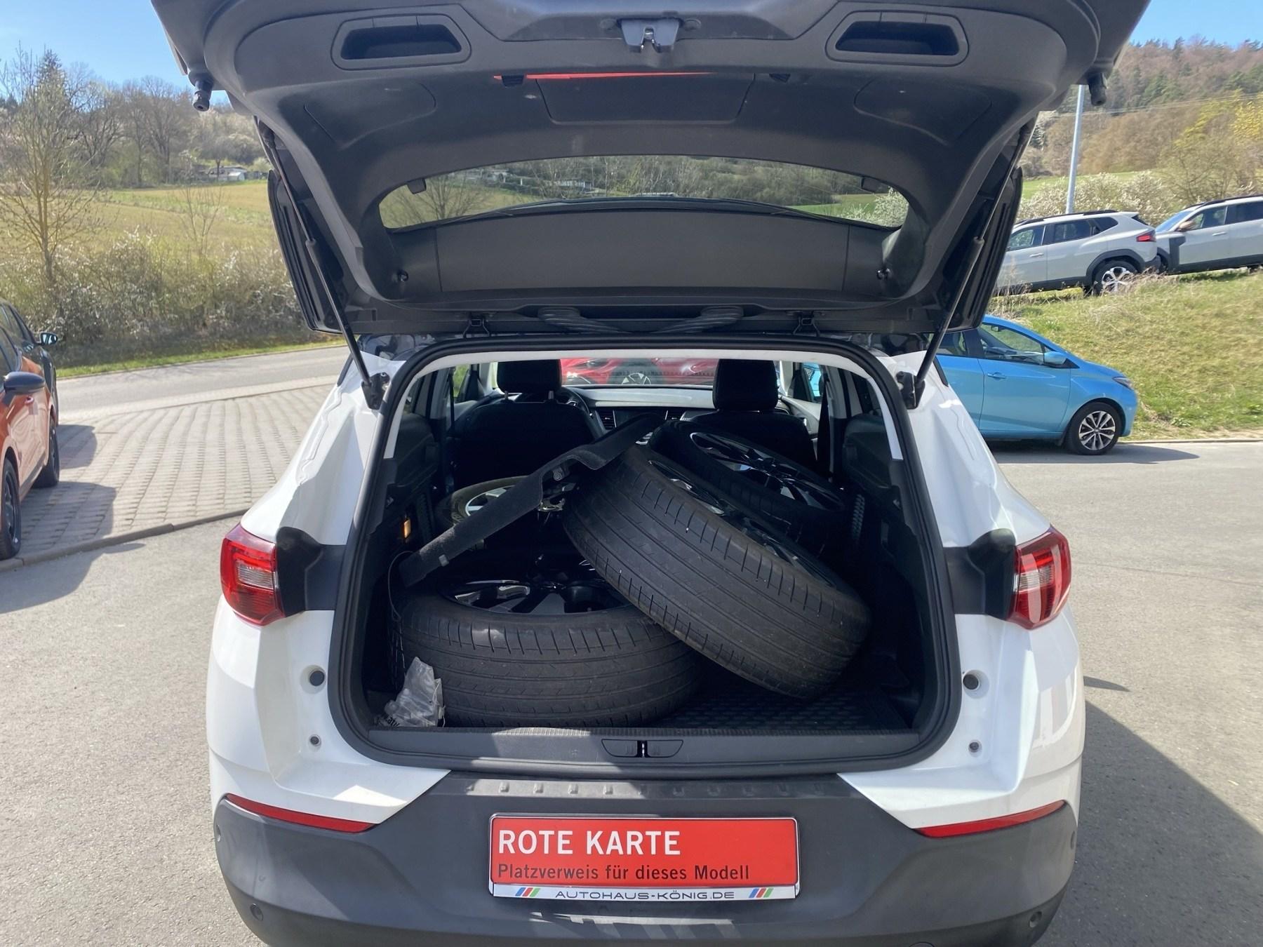 Fahrzeug-Bild 9