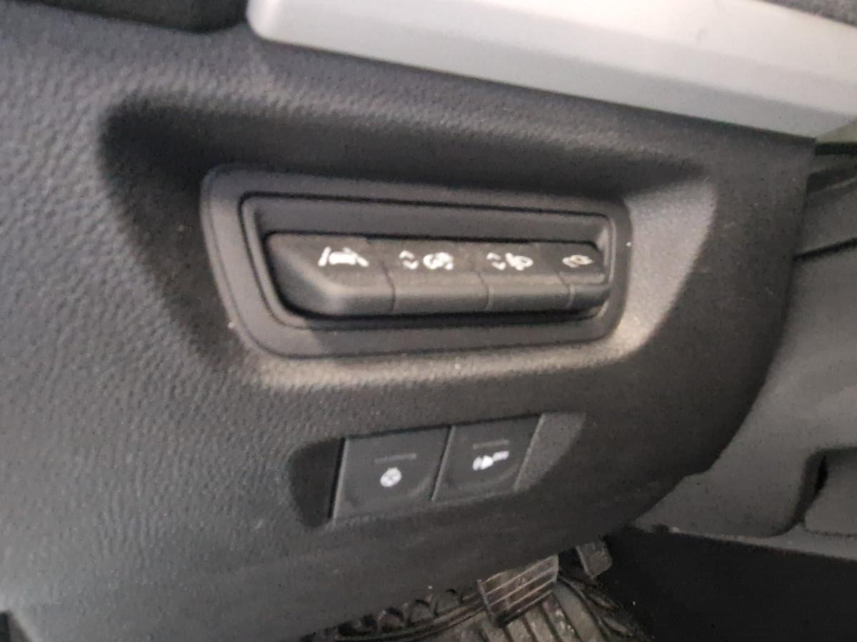 Fahrzeug-Bild 9