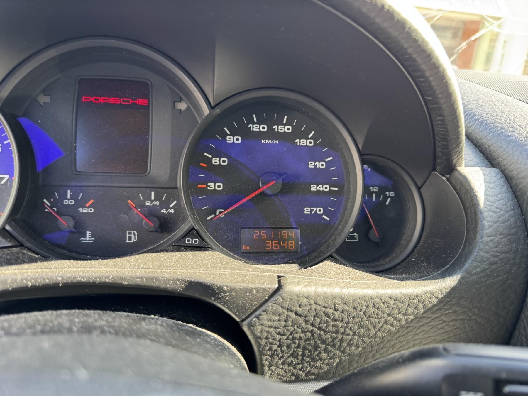 Fahrzeug-Bild 6
