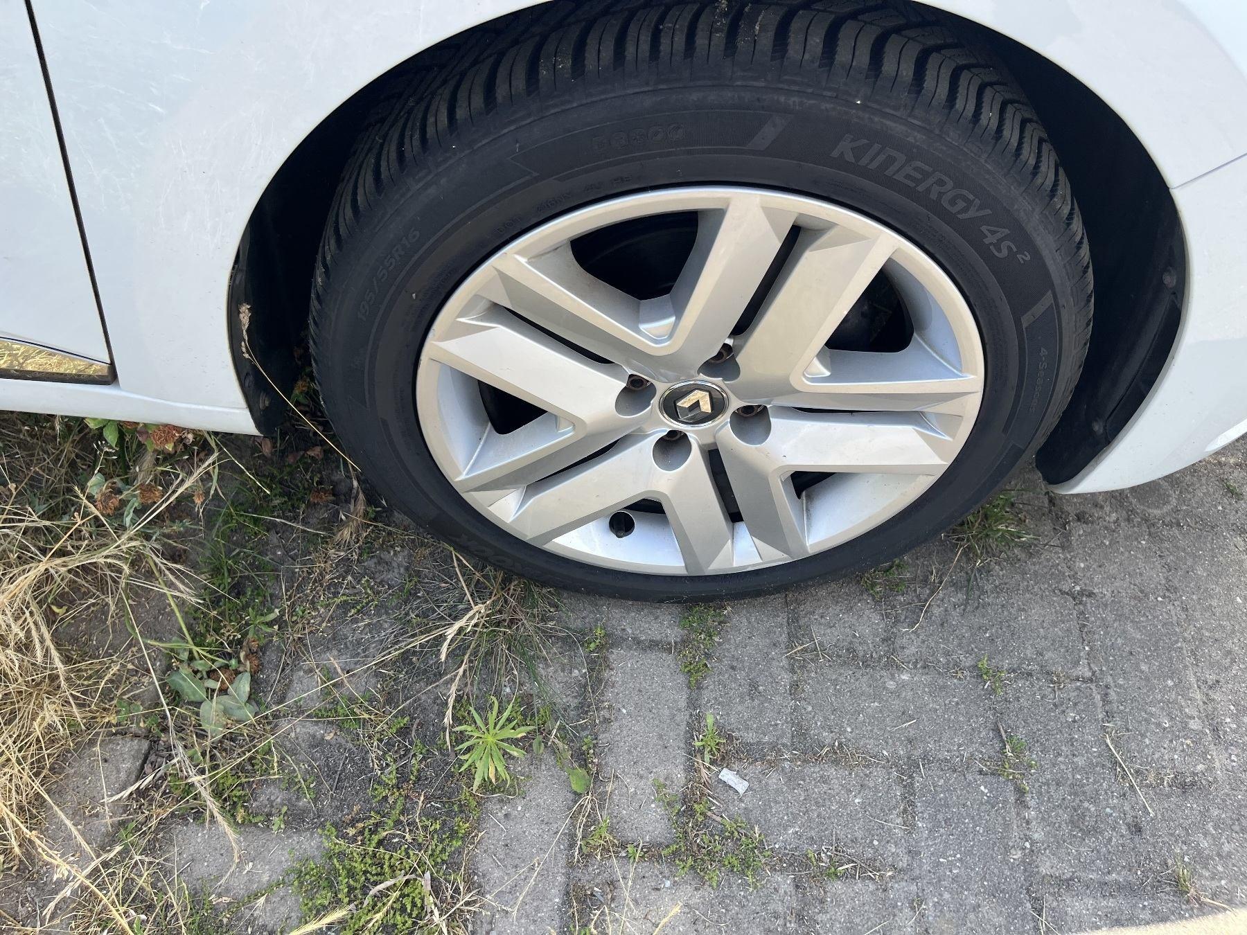Fahrzeug-Bild 5