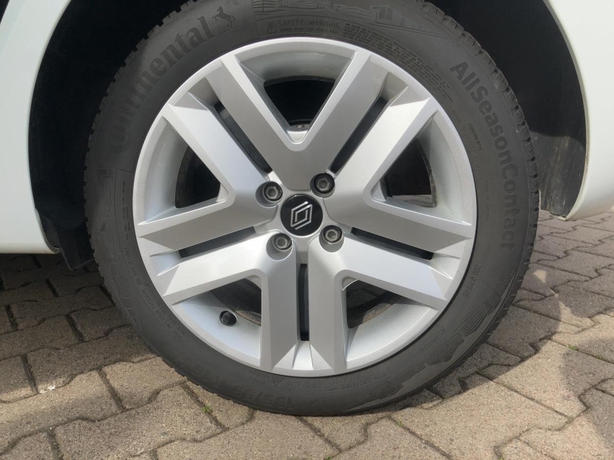 Fahrzeug-Bild 12