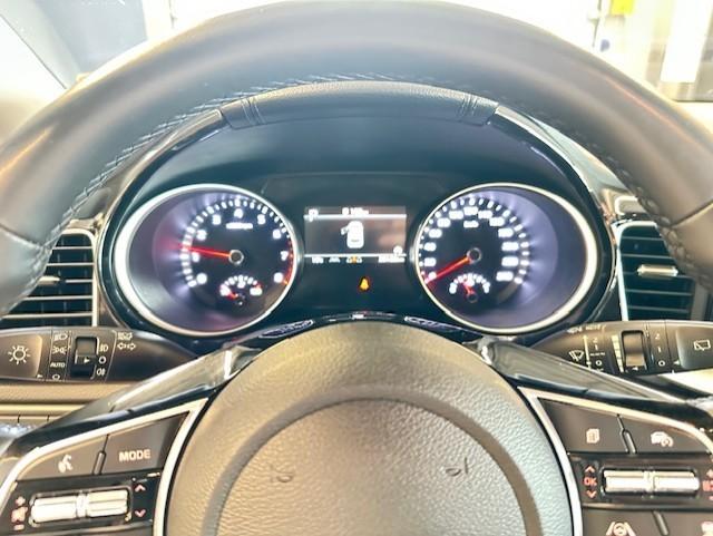 Fahrzeug-Bild 12