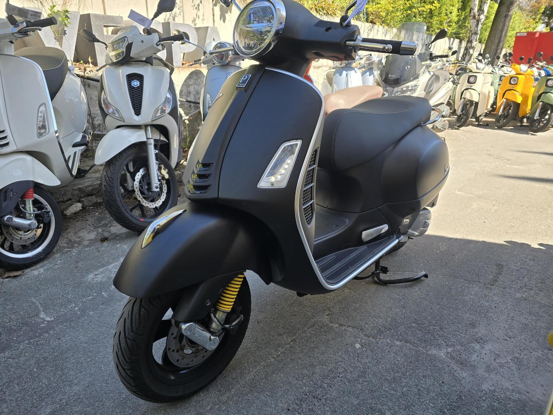 Vespa GTS Super 125  