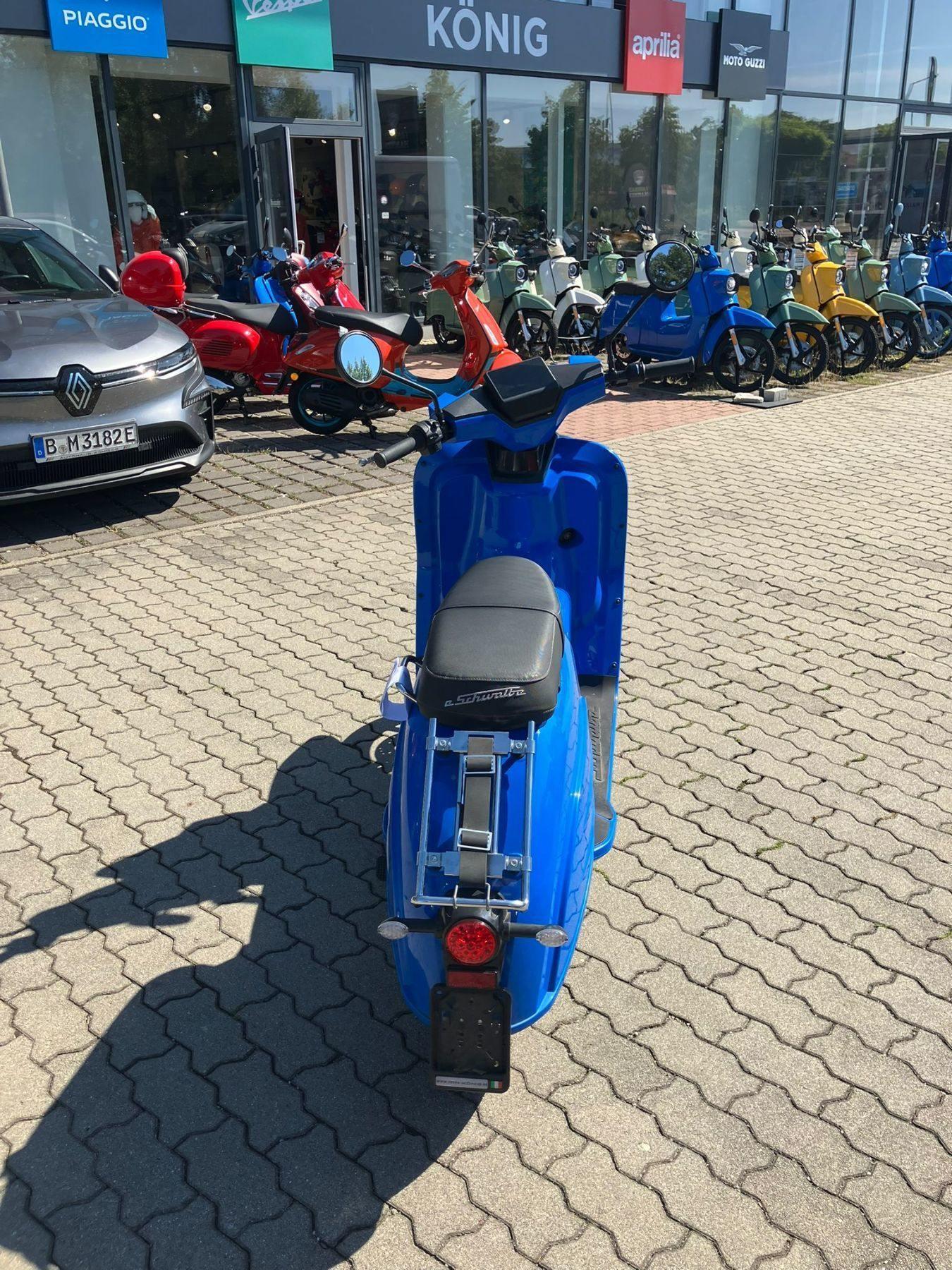 Fahrzeug-Bild 13