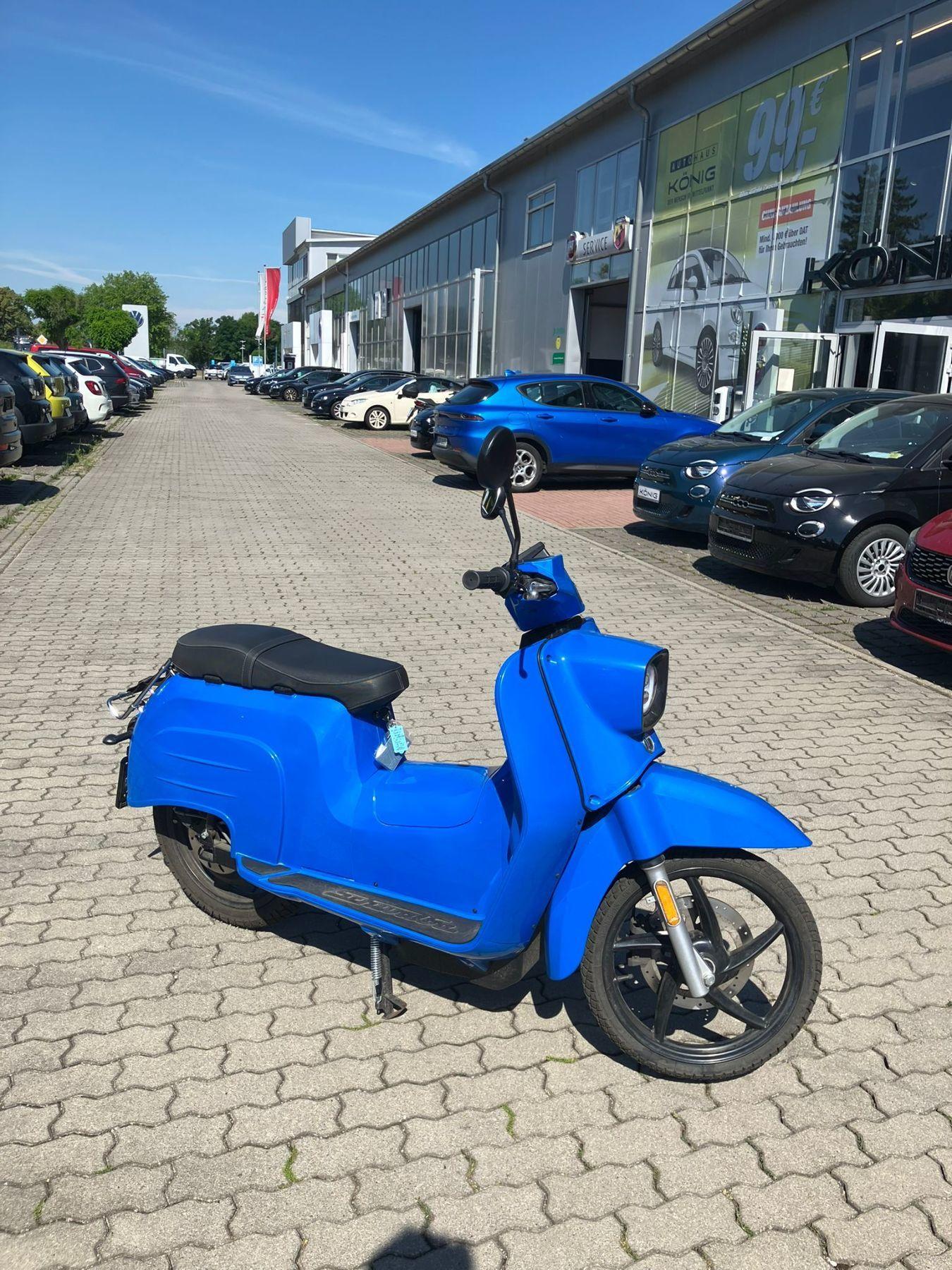 Fahrzeug-Bild 2