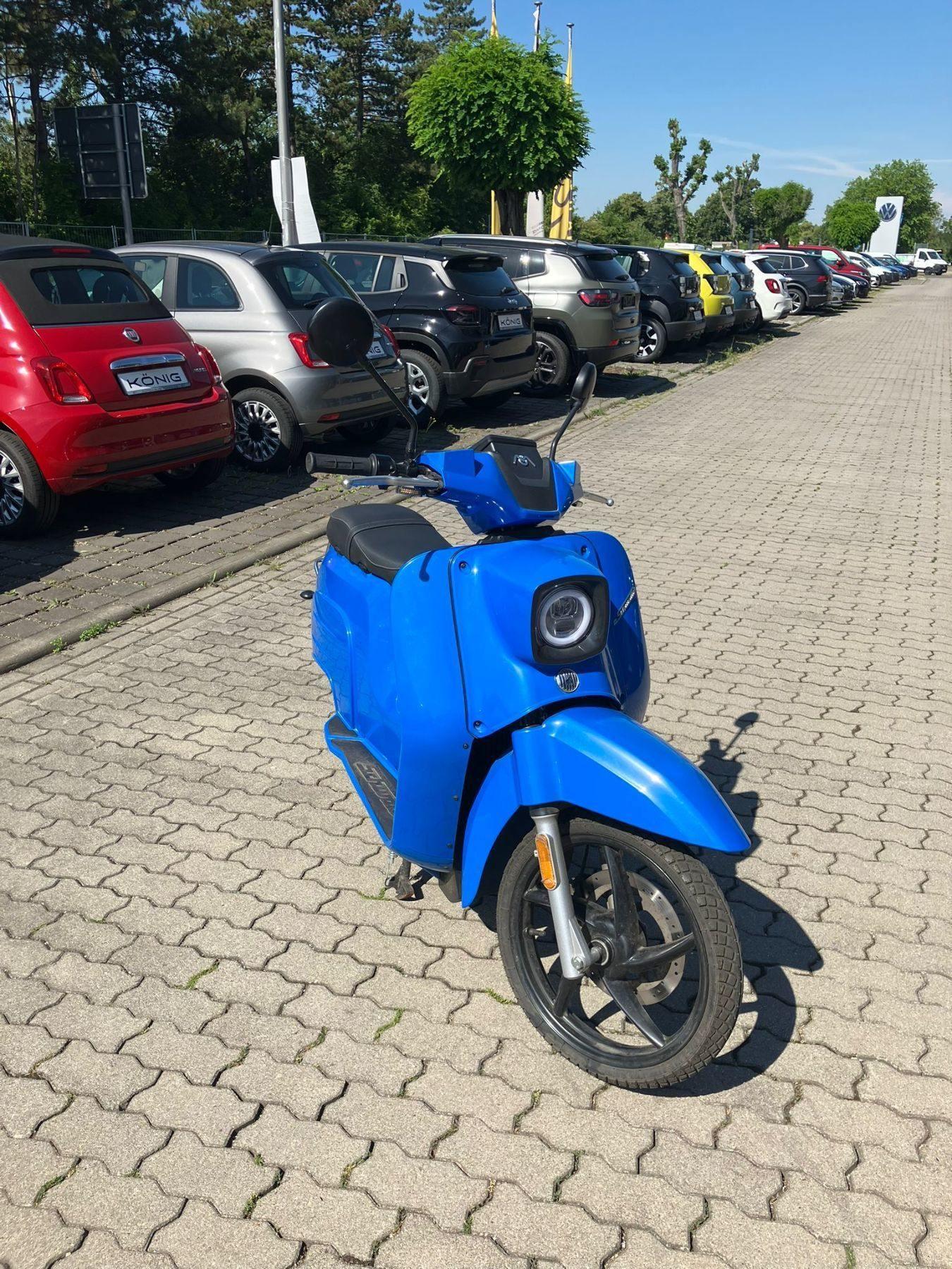 Fahrzeug-Bild 4