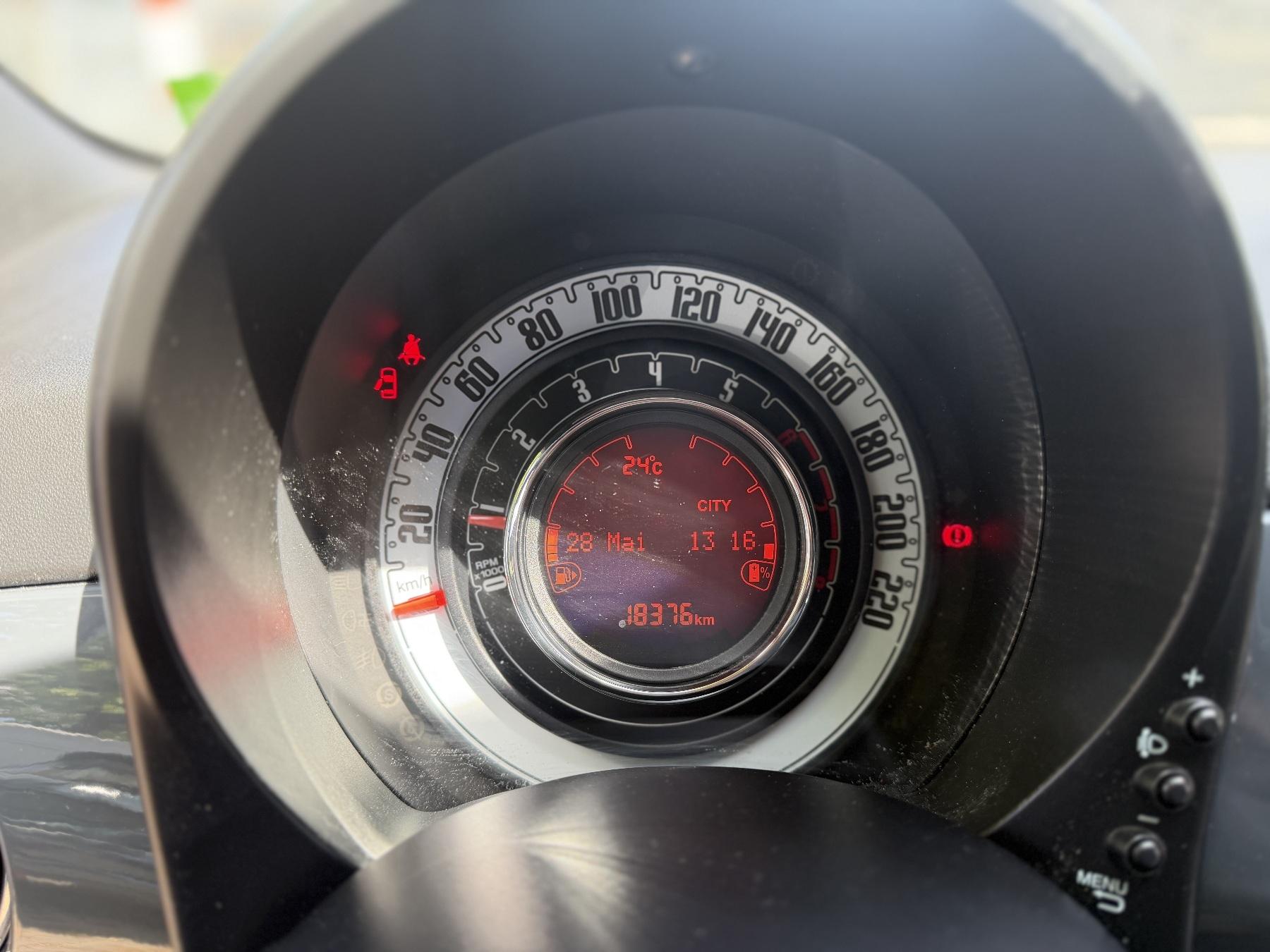 Fahrzeug-Bild 12