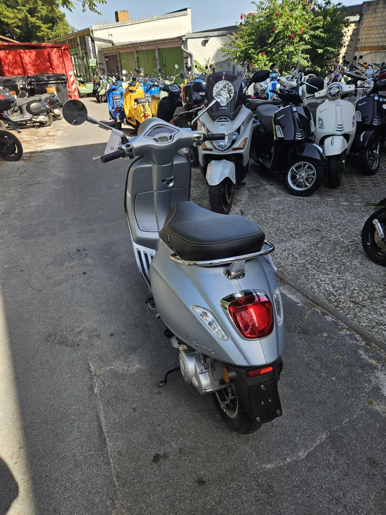 Fahrzeug-Bild 6