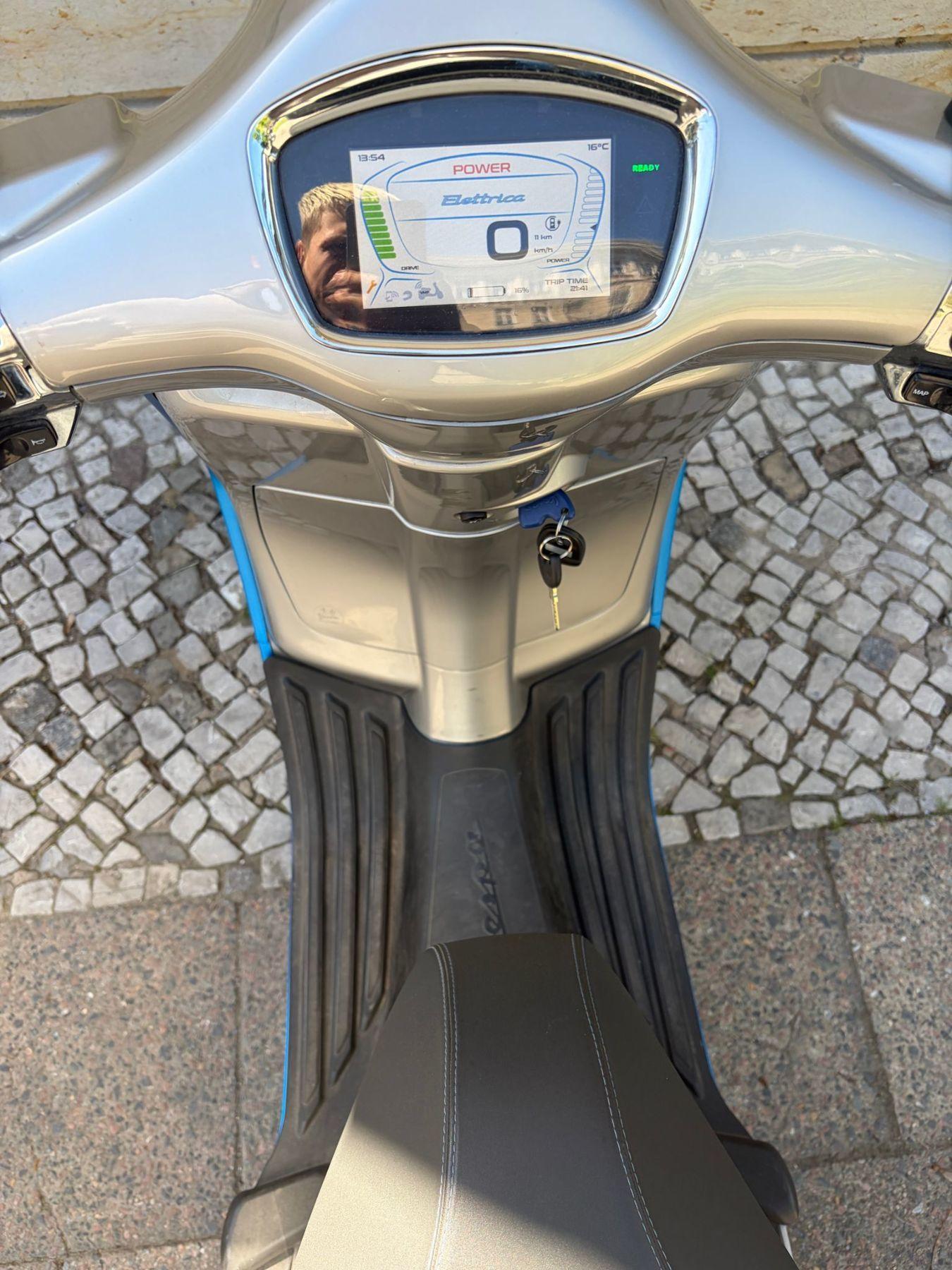 Fahrzeug-Bild 4
