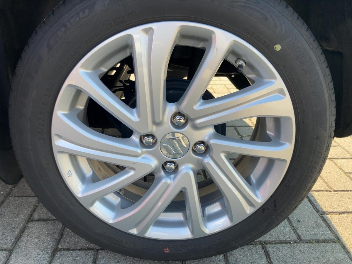 Fahrzeug-Bild 12
