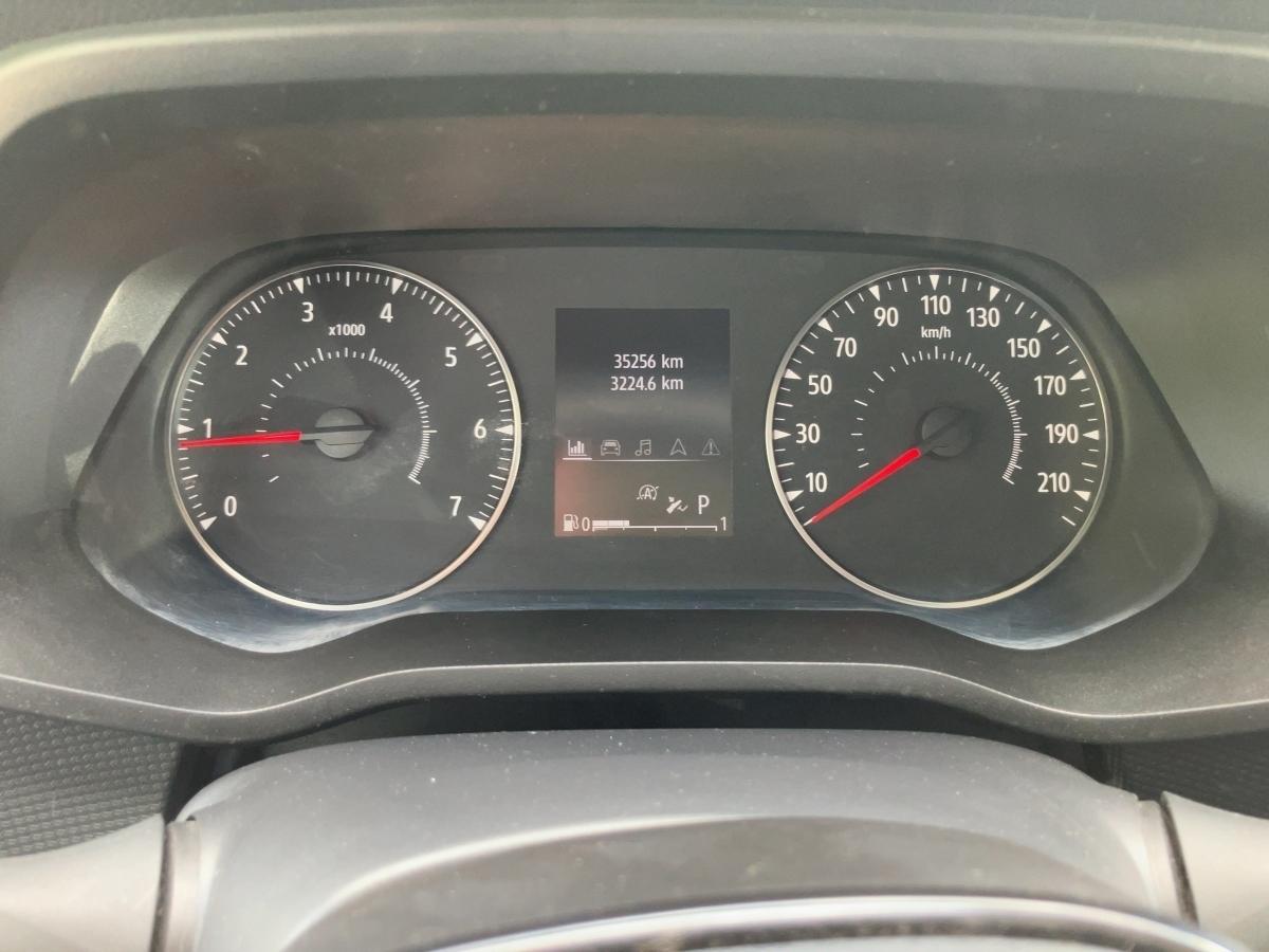 Fahrzeug-Bild 12