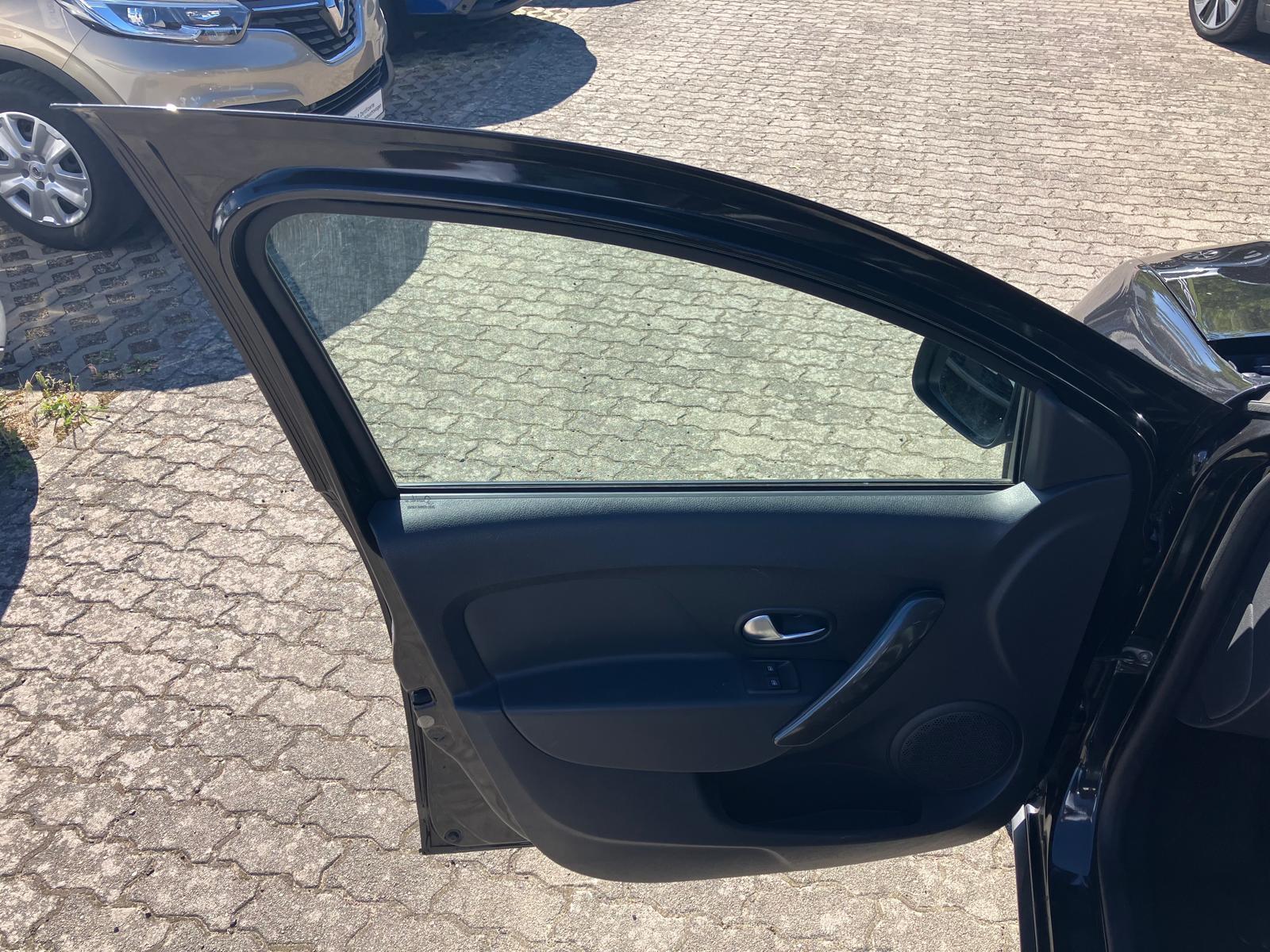 Fahrzeug-Bild 19