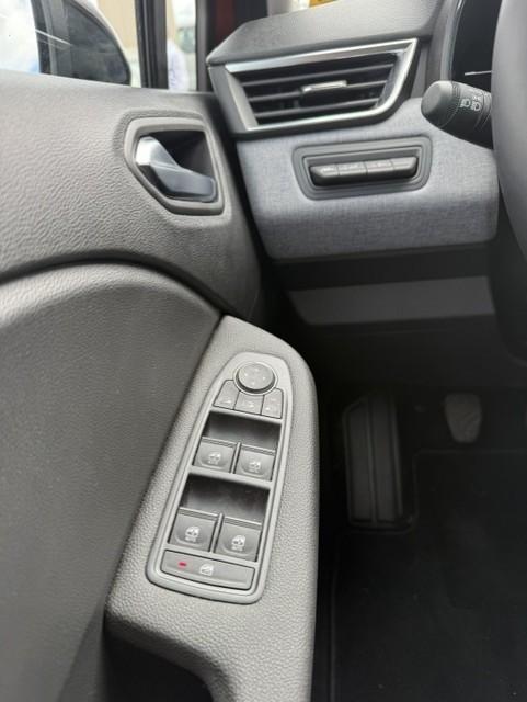 Fahrzeug-Bild 8