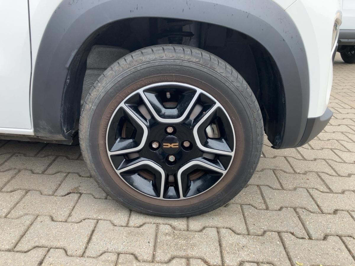 Fahrzeug-Bild 11