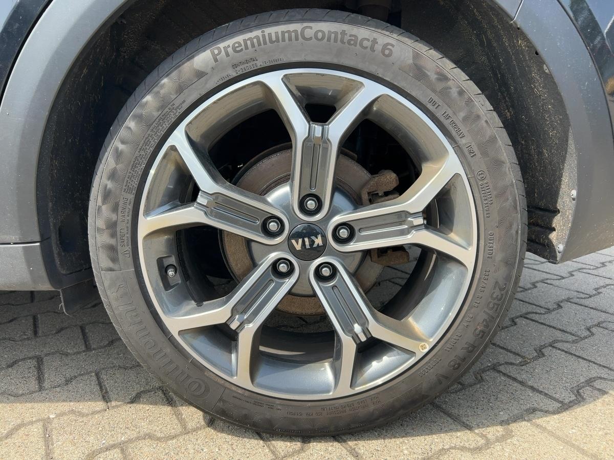 Fahrzeug-Bild 12