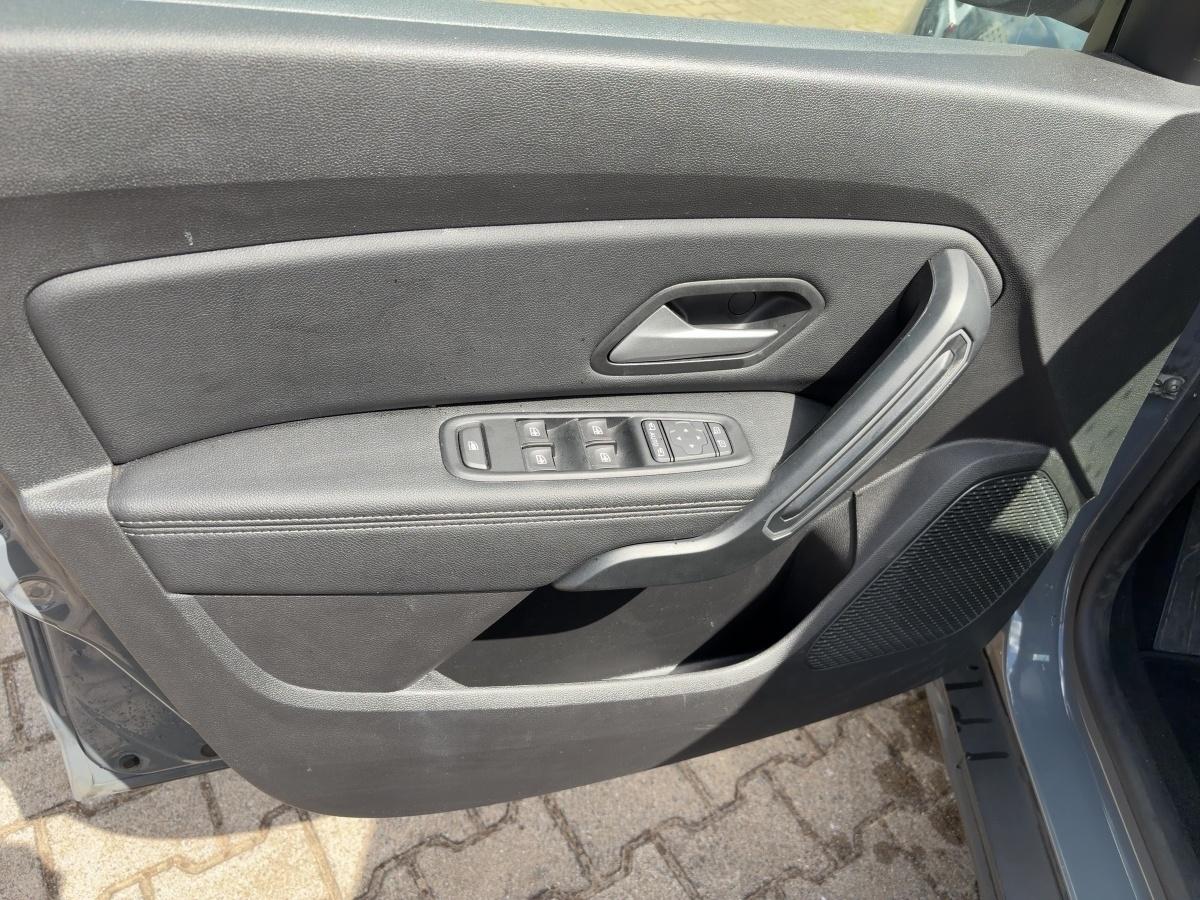 Fahrzeug-Bild 9