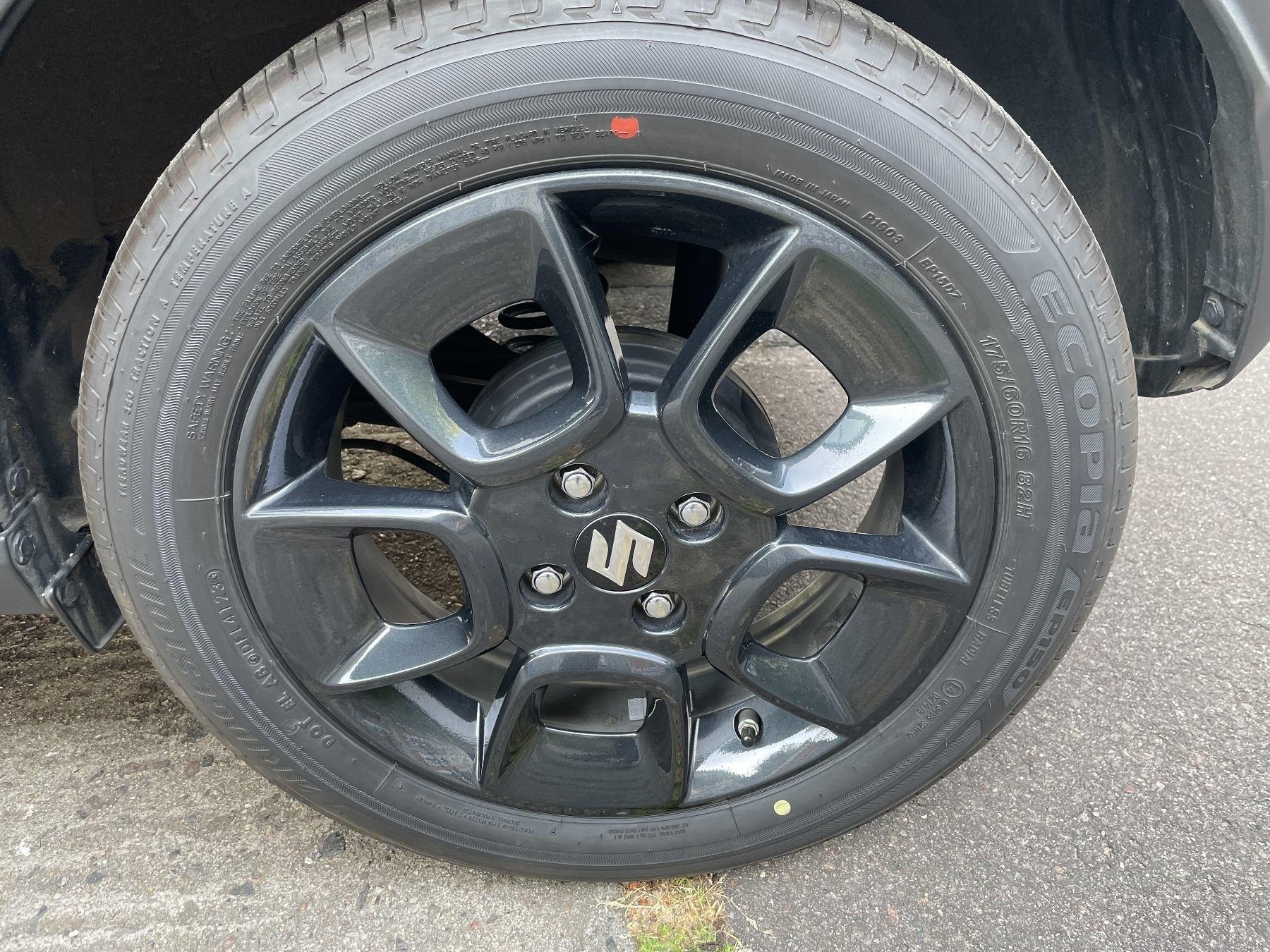 Fahrzeug-Bild 11