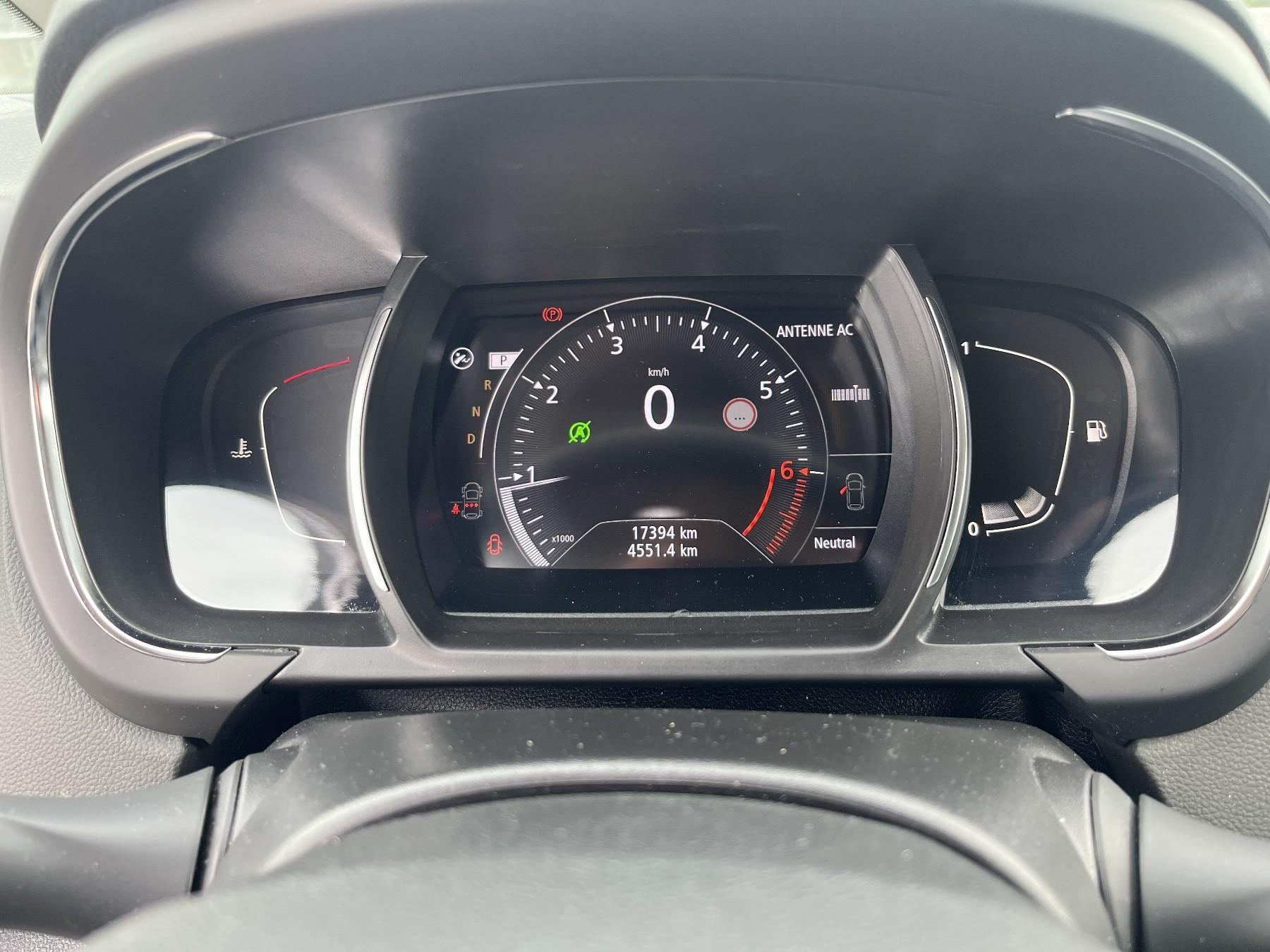 Fahrzeug-Bild 14