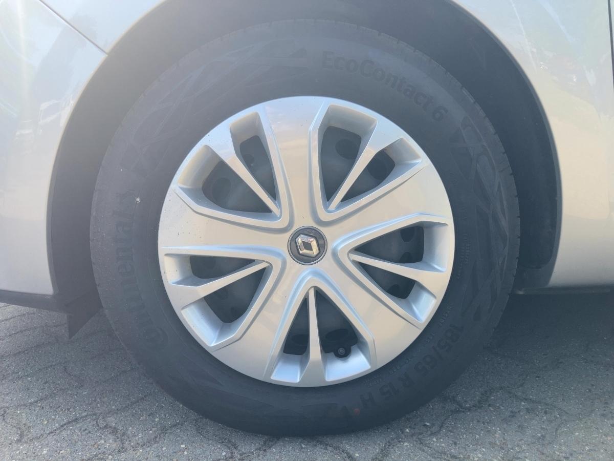 Fahrzeug-Bild 12