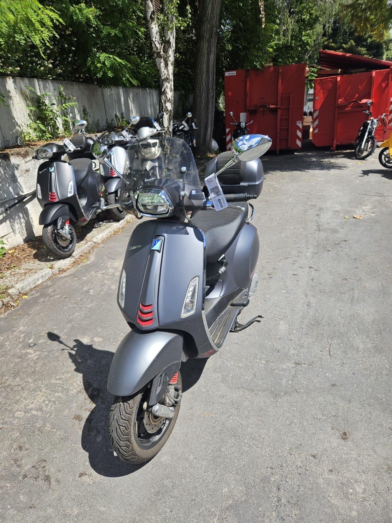 Vespa Primavera S 125 ABS MIA LED TOpcase