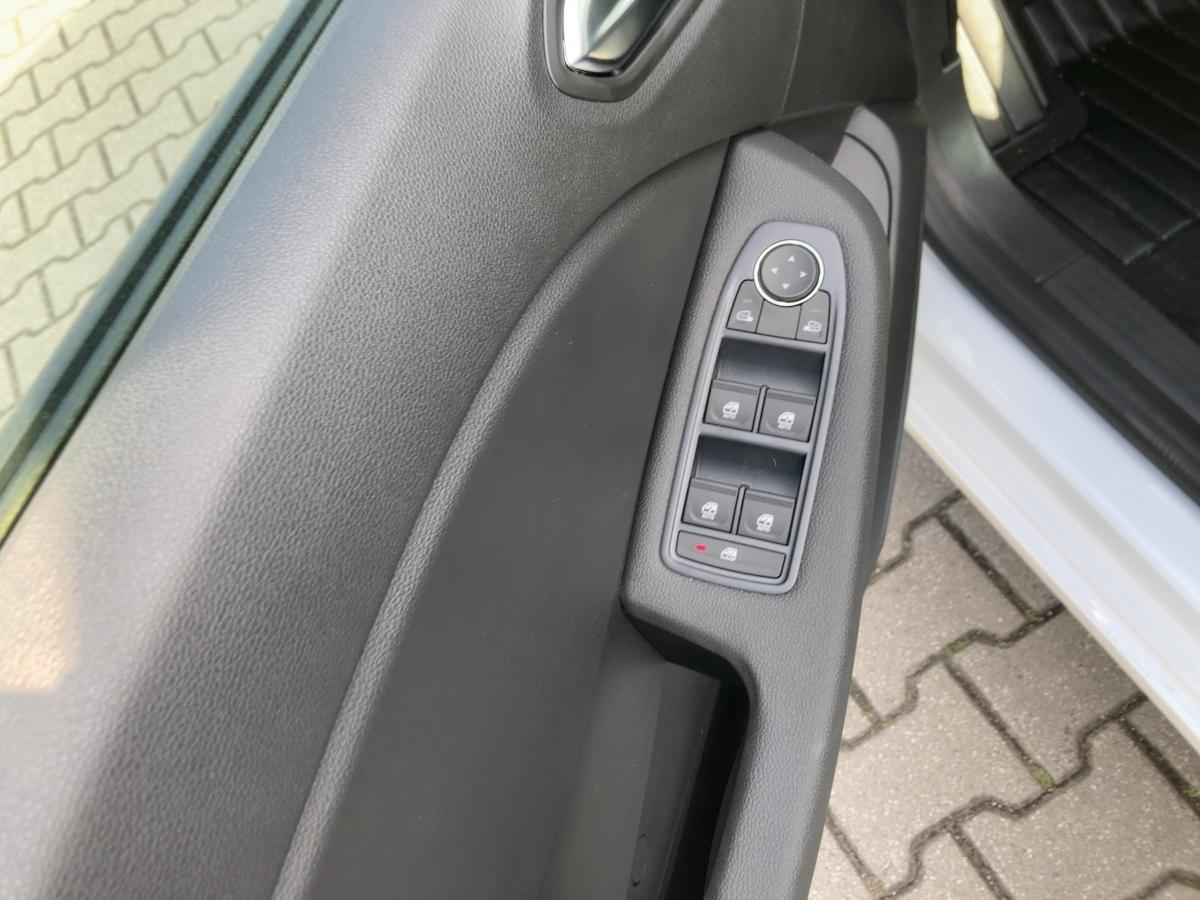 Fahrzeug-Bild 11