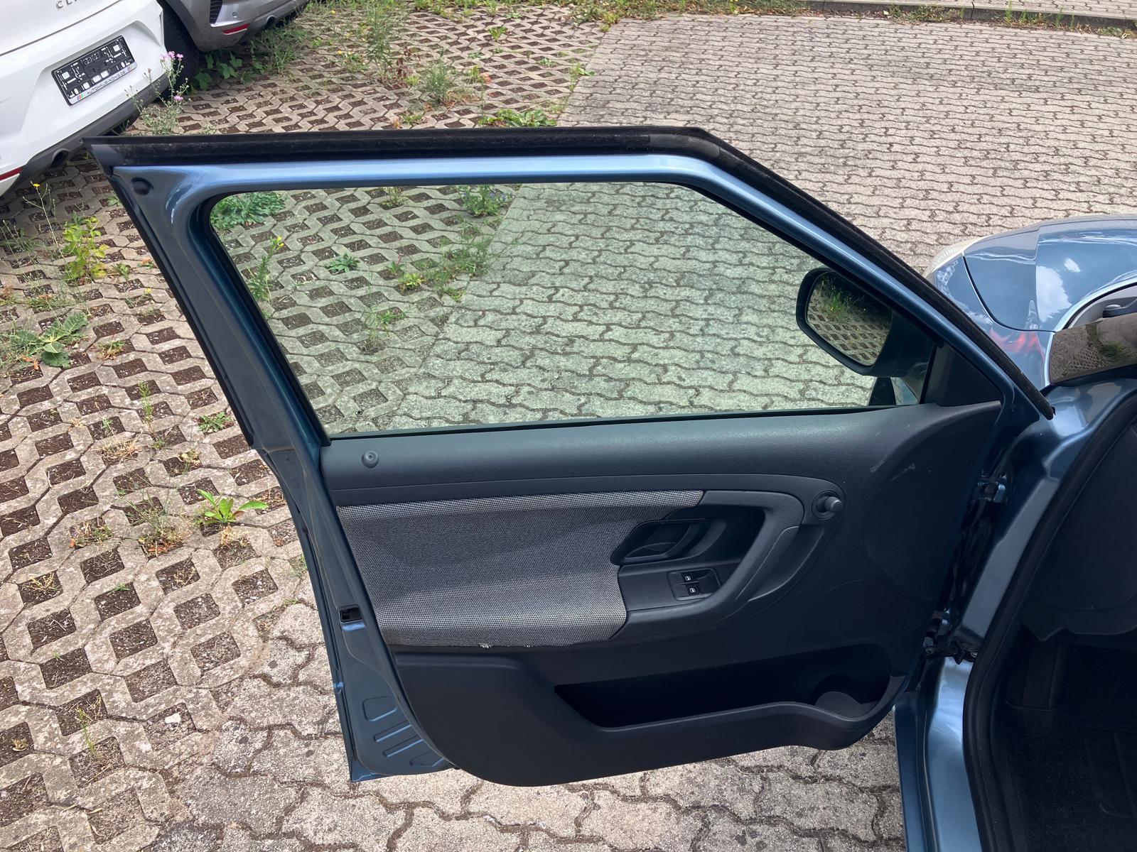 Fahrzeug-Bild 18