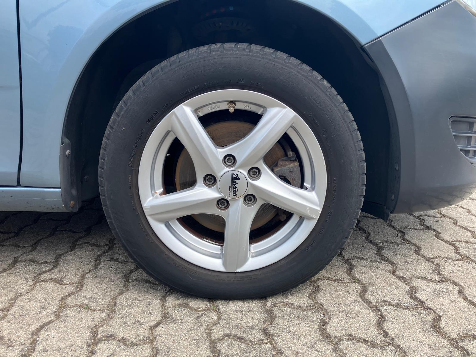 Fahrzeug-Bild 9