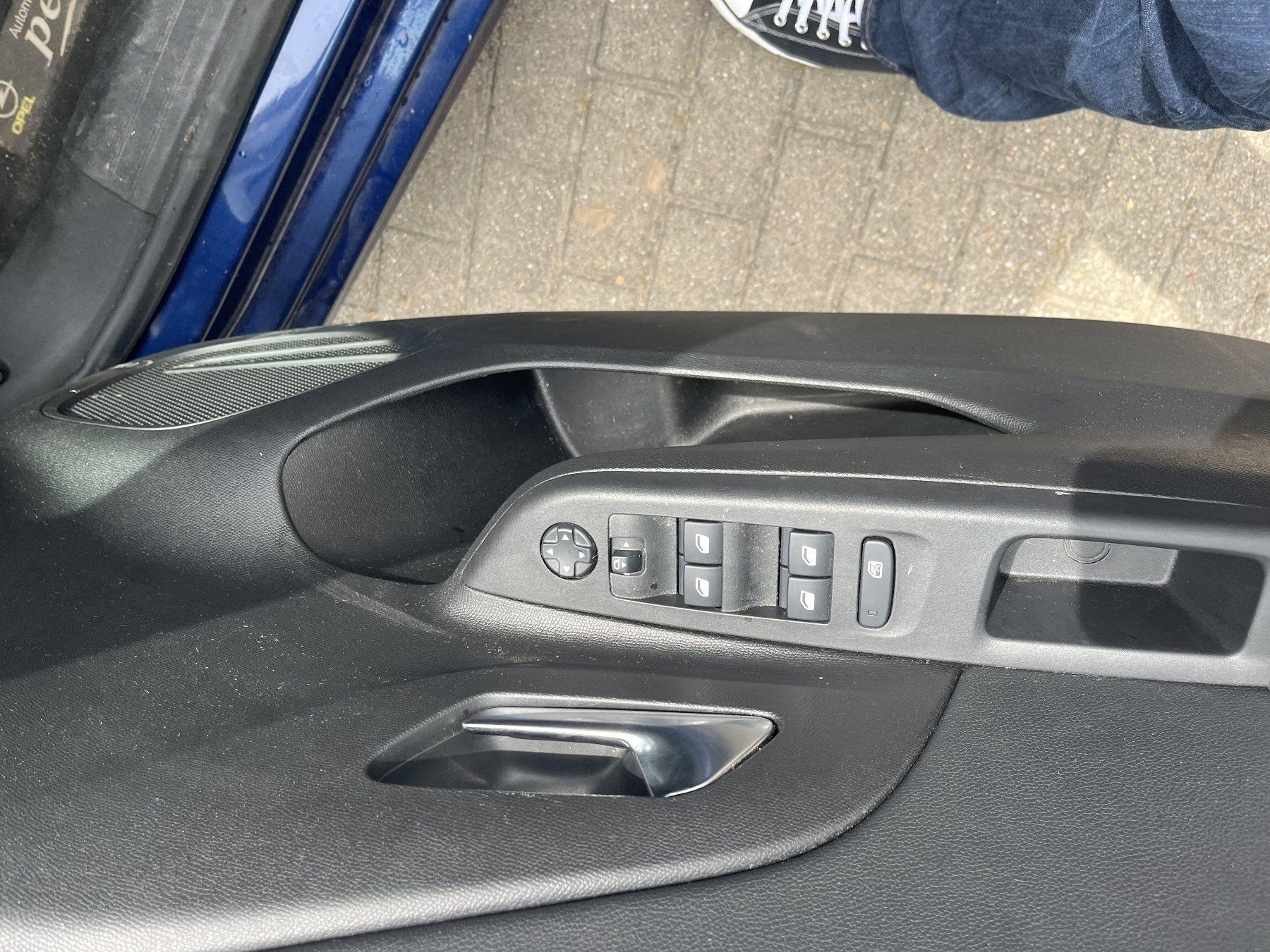 Fahrzeug-Bild 10