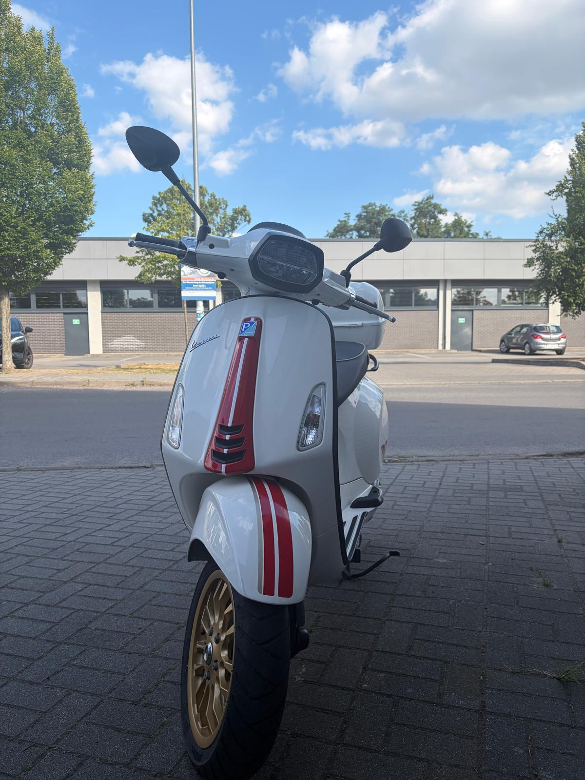 Fahrzeug-Bild 2