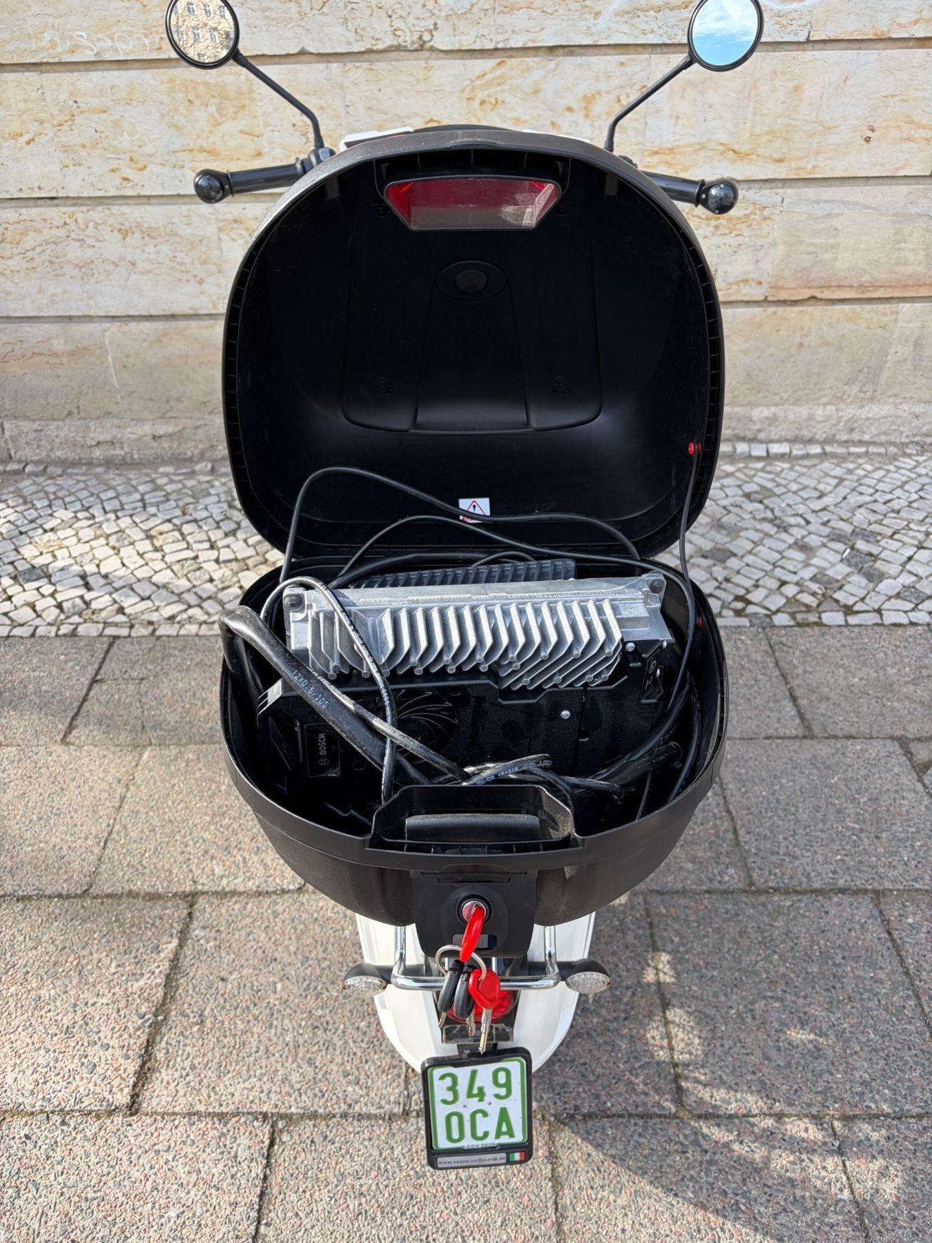 Fahrzeug-Bild 13