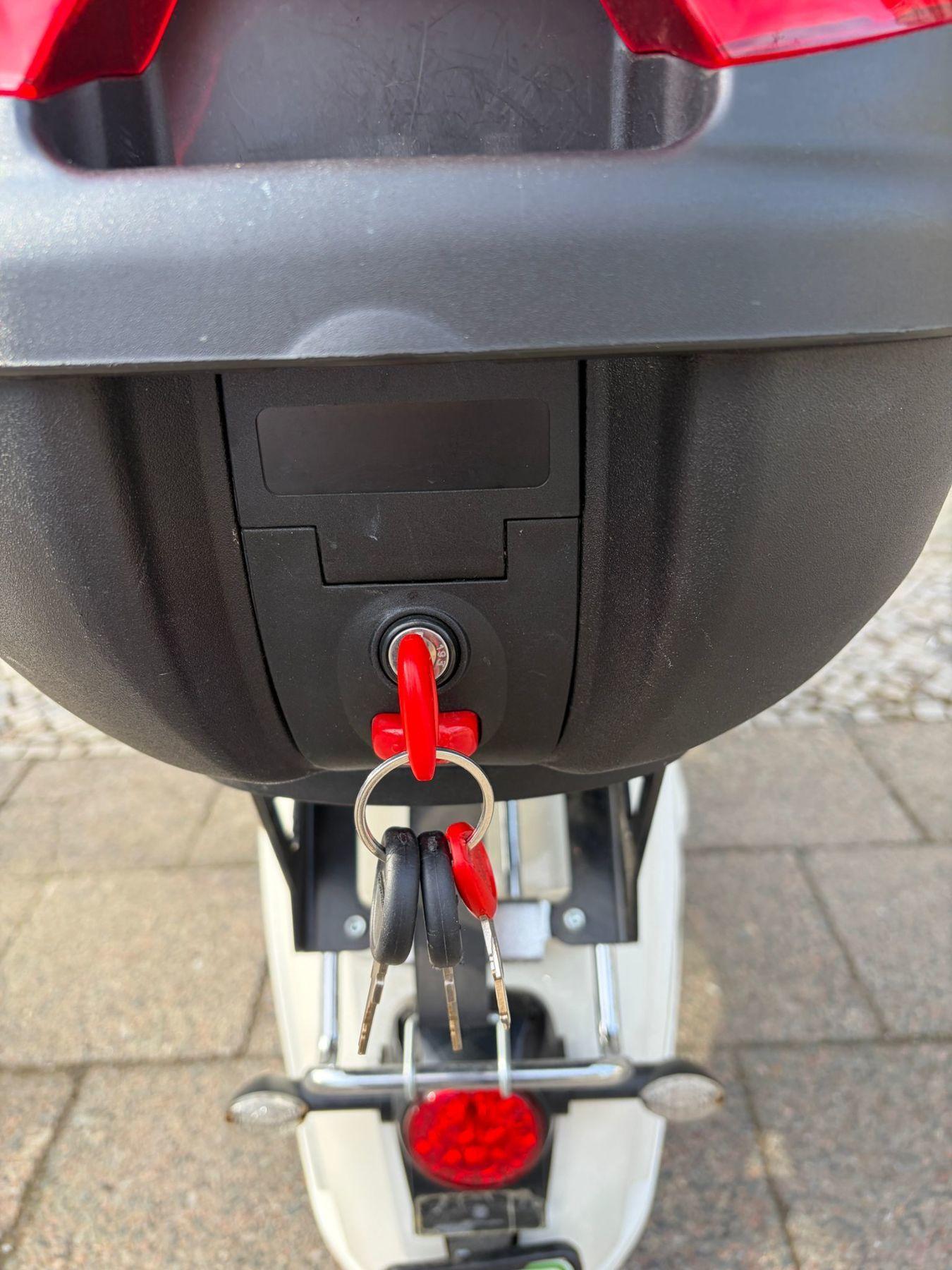 Fahrzeug-Bild 15