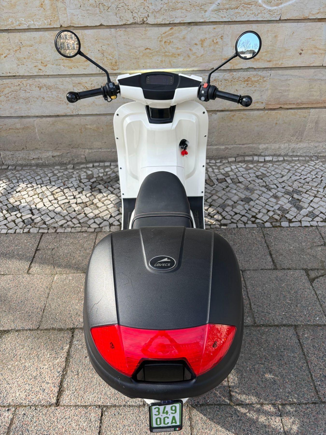 Fahrzeug-Bild 6