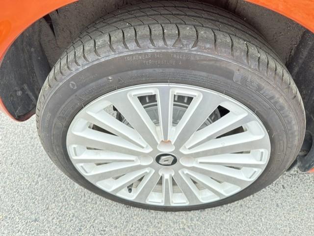 Fahrzeug-Bild 12