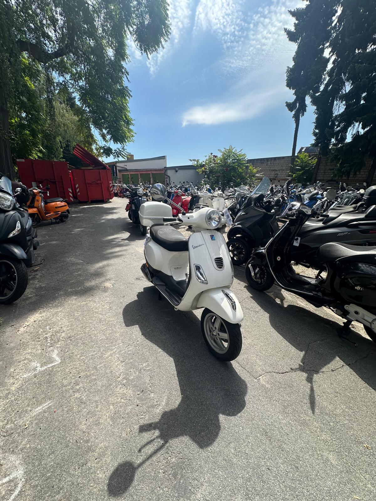 Vespa LX 50 Topcase  