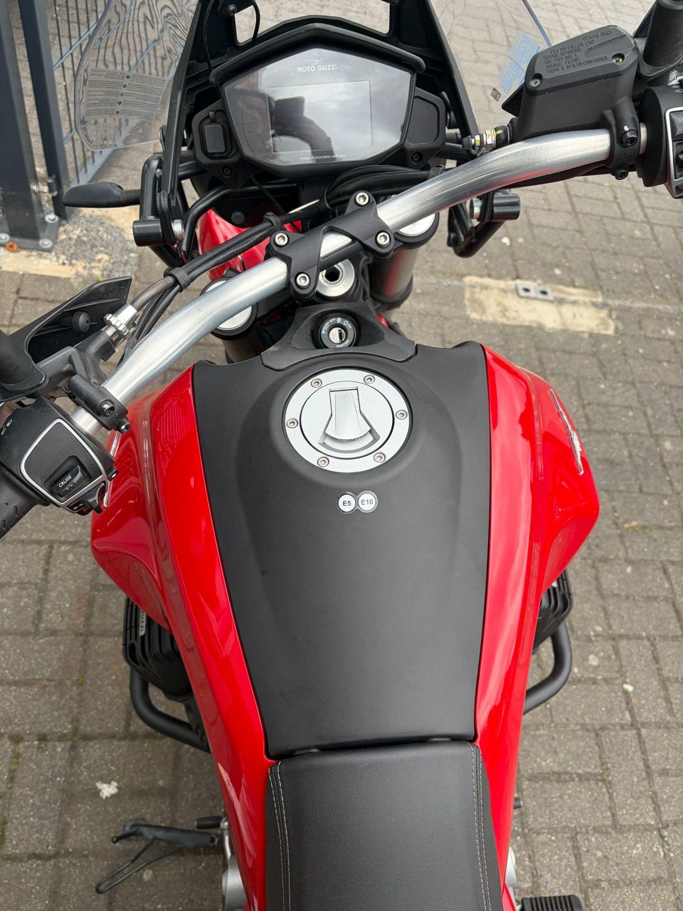 Fahrzeug-Bild 6
