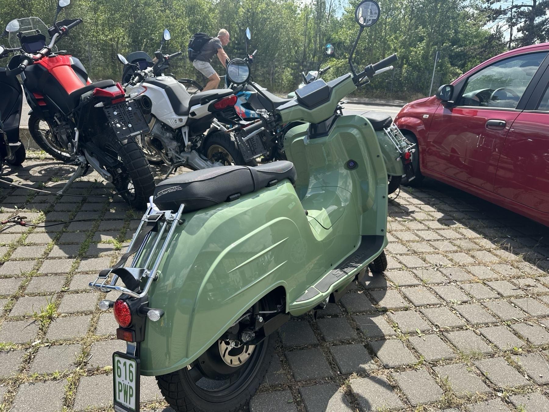 Fahrzeug-Bild 4