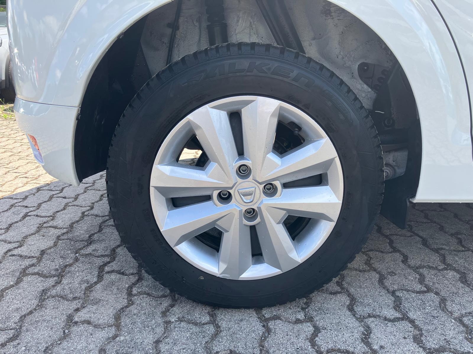 Fahrzeug-Bild 19