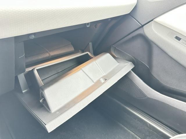 Fahrzeug-Bild 12