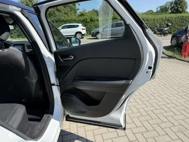 Fahrzeug-Bild 16