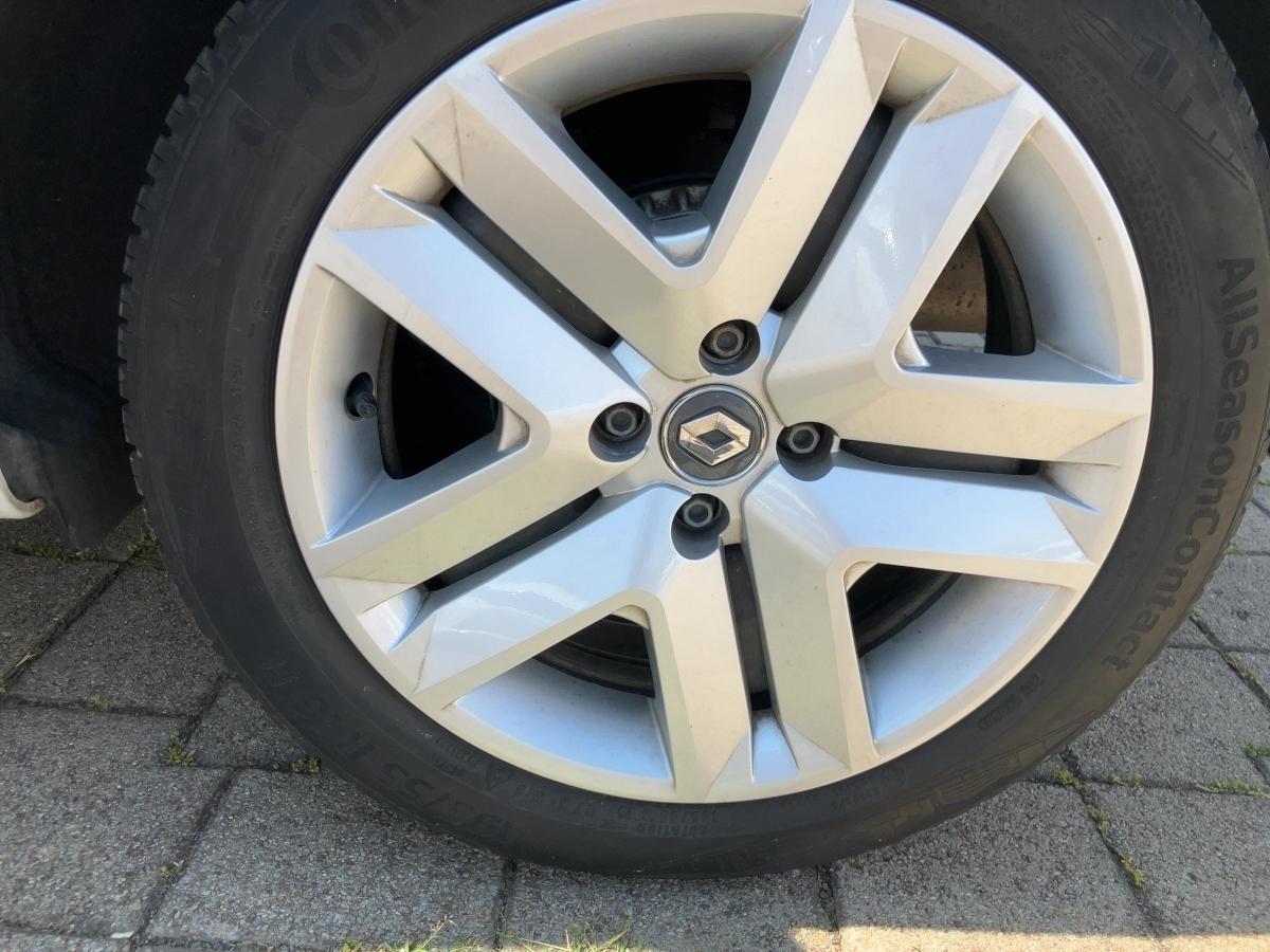 Fahrzeug-Bild 12