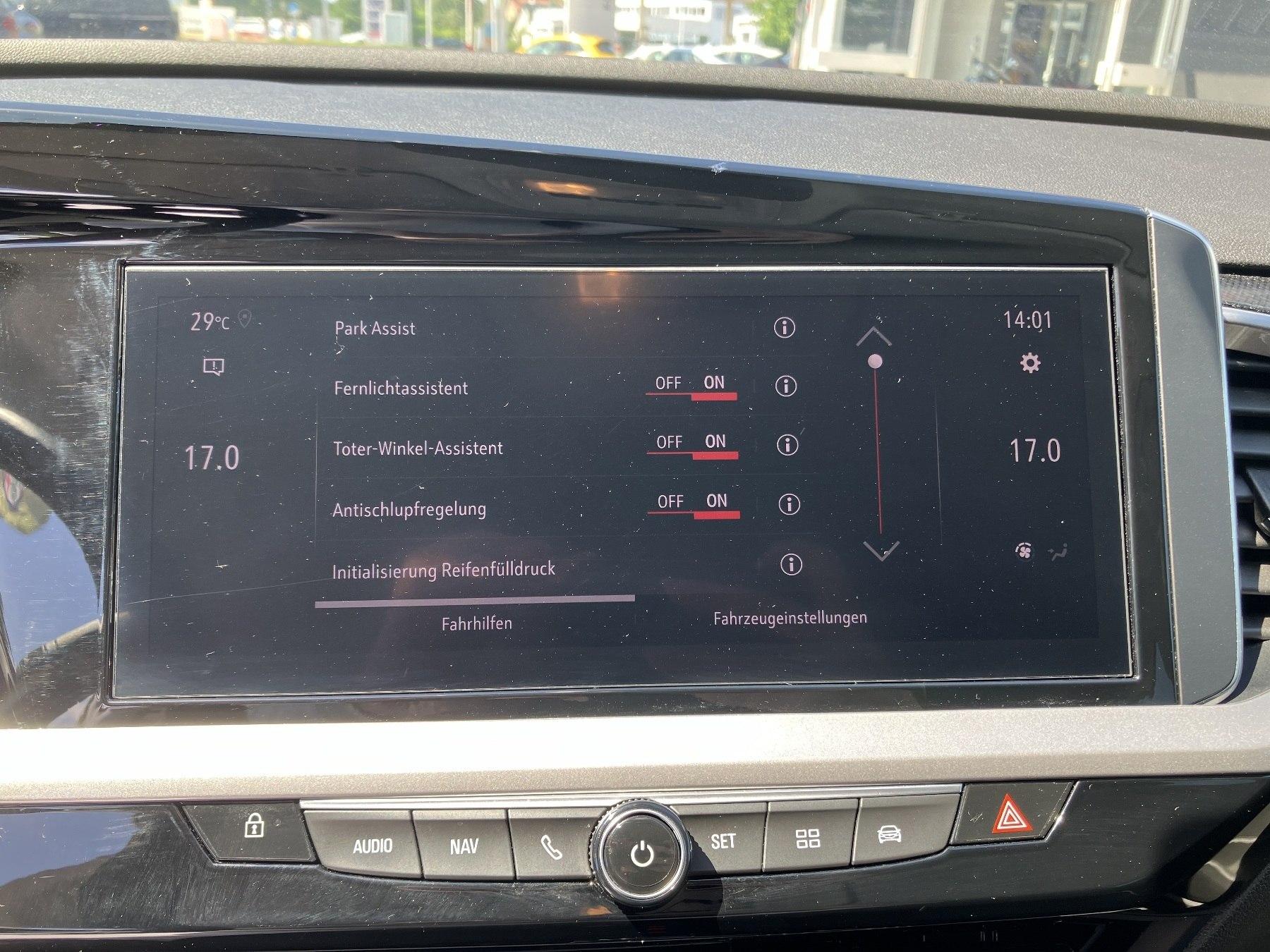 Fahrzeug-Bild 14