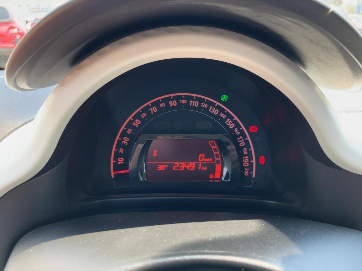 Fahrzeug-Bild 16