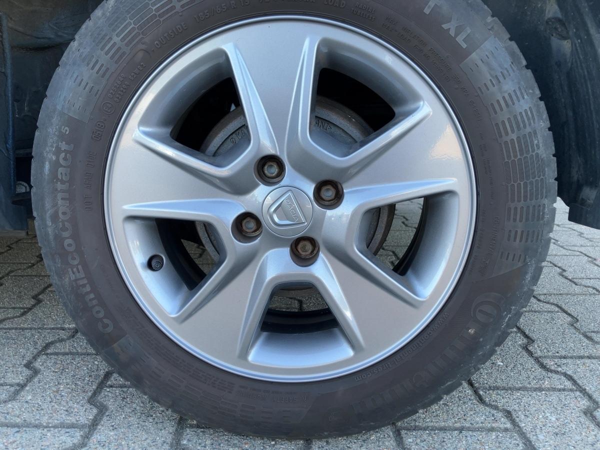 Fahrzeug-Bild 12