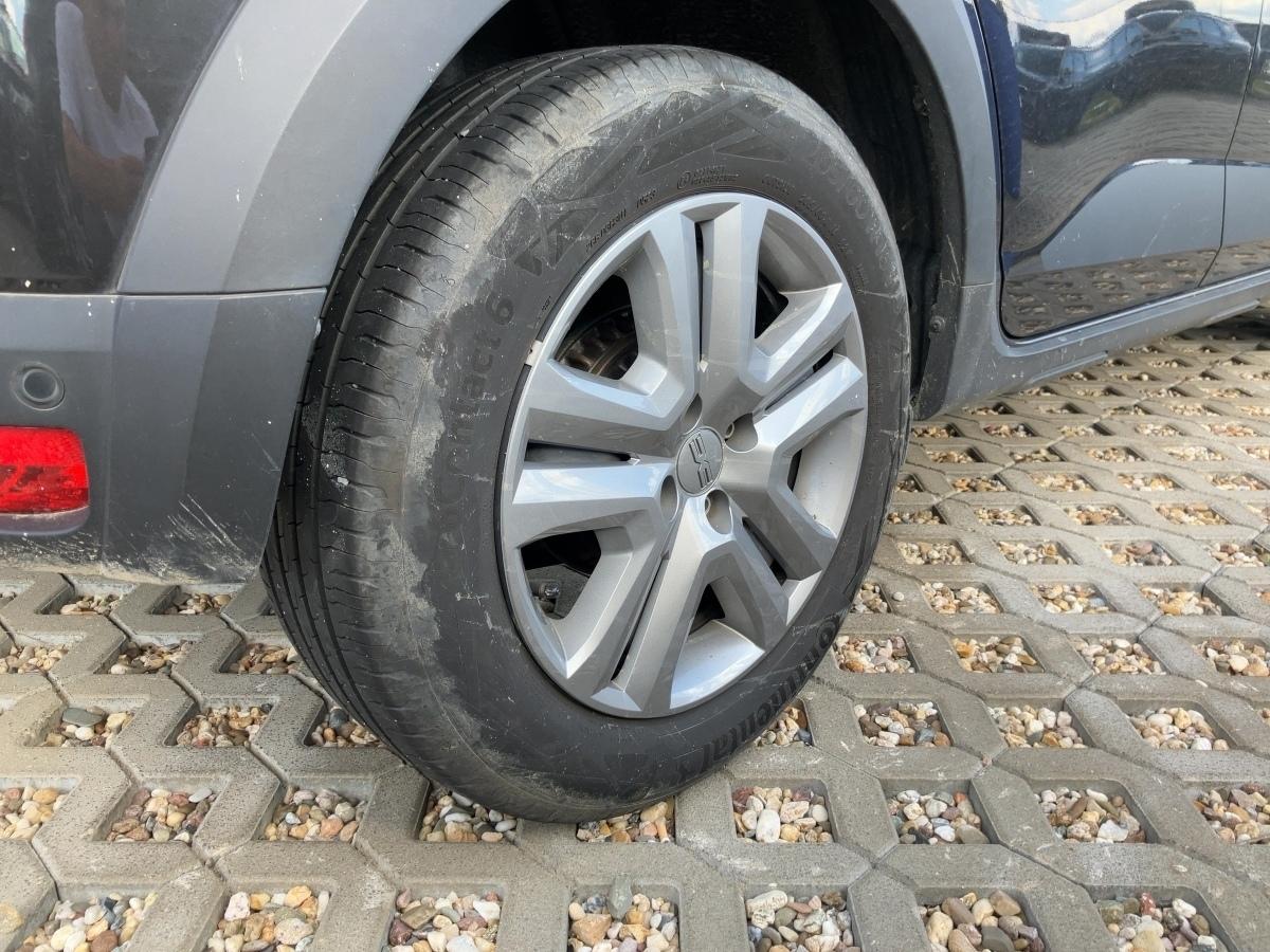 Fahrzeug-Bild 9