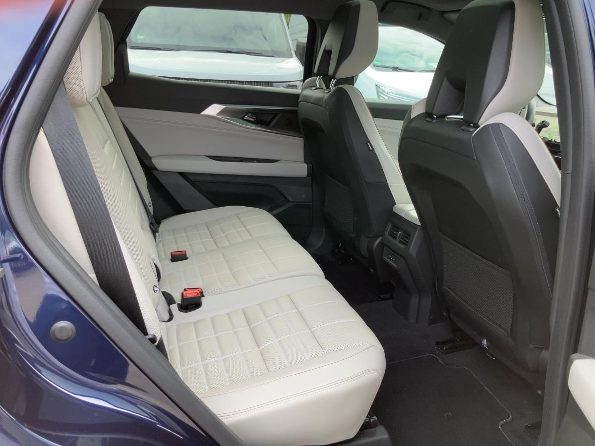 Fahrzeug-Bild 10